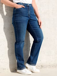 Jeans mit fixiertem Saumumschlag