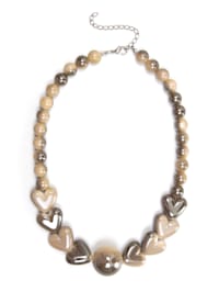 Halskette Hanka mit auffallenden Perlen