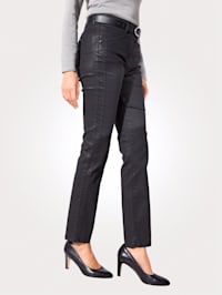Trousers in a classic style