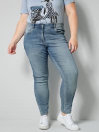 Jeans i trendig ankellängd