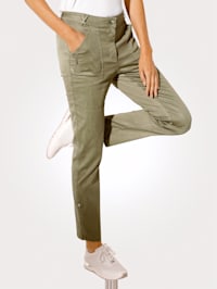 Cargo trousers with turn up hems
