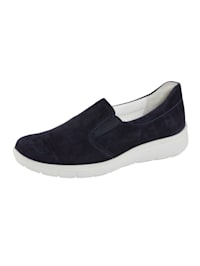Slip-on shoes with shock absorbing sole