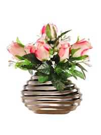 Composition de roses dans un vase
