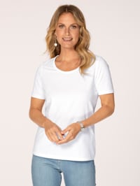 Top made from Pima cotton
