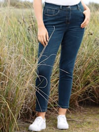 Jeans mit schmalem Bein