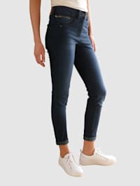 Jeans mit aufgesetzten Reißverschlüsse