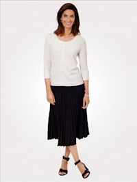 Pleated skirt in a lustrous fabric