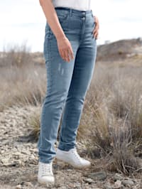 Jeans mit Destroyed-Effekt
