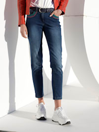 Jeans in Slim Fit model