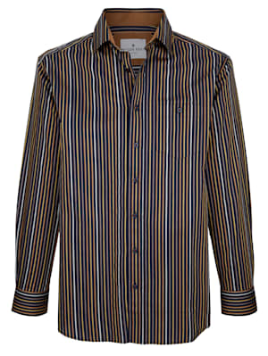 Košeľa s prúžkovaným vzorom z farbených vlákien