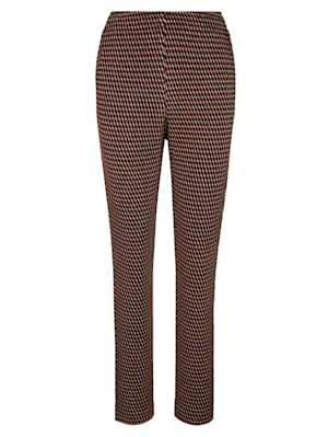Pull-on trousers in a graphic jacquard pattern