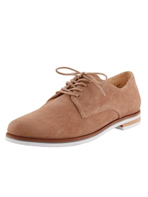 Lace-up shoes in a classic design
