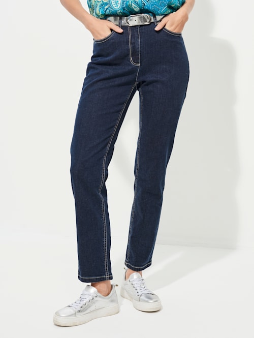 Jeans in sportiver 5-Pocket-Form