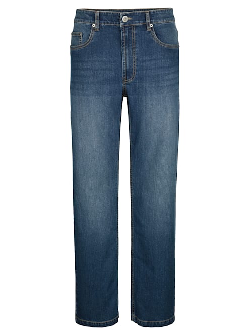 Jeans mit leichten Used-Effekt