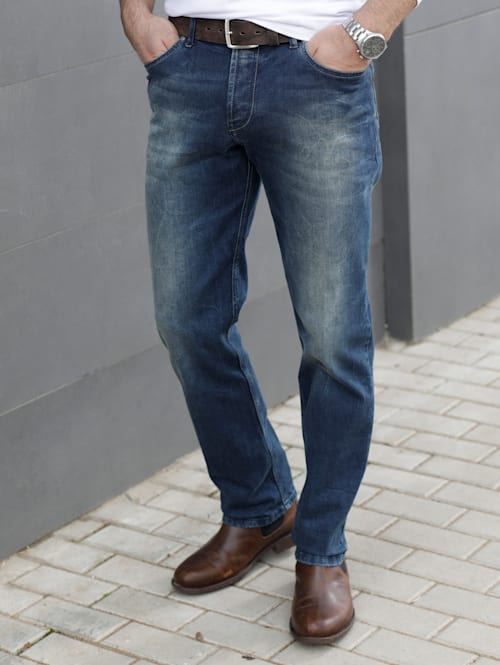 Jeans in Used Optik