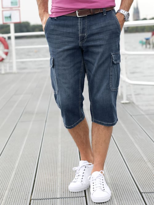 Bermuda long en jean avec poches cargo
