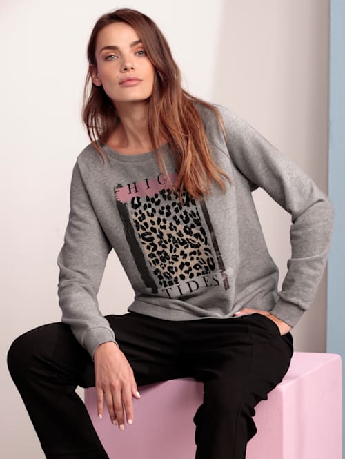 Sweatshirt mit angesagtem Animal-Print im Vorderteil