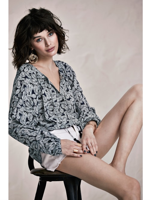 Bluse mit Palmenblatt-Print