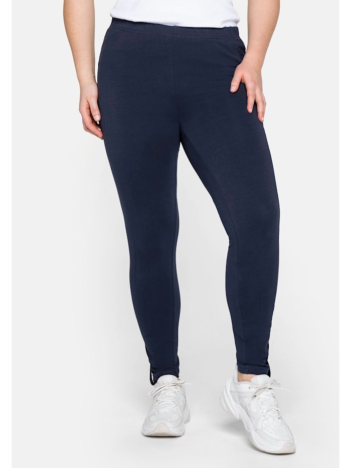 Sheego Leggings in Ankle-Länge, mit Knopfdetail am Saum, marine