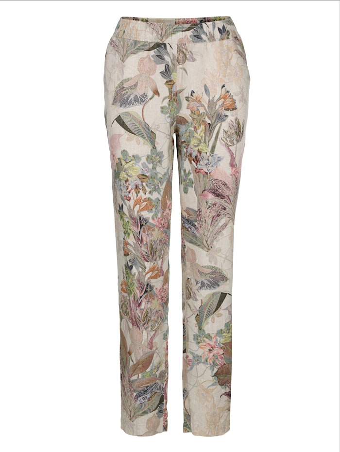 Linen trousers in a lightweight design