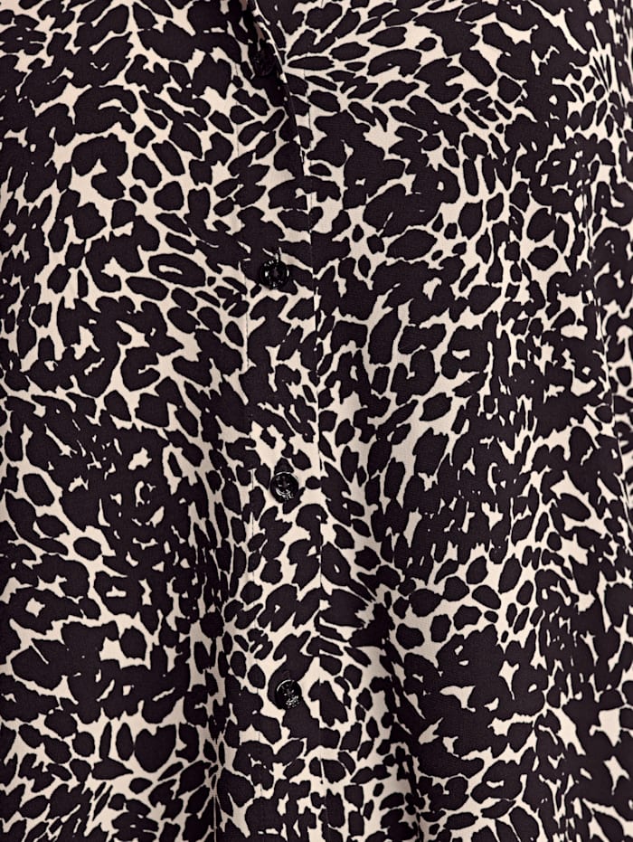 Bluse mit kontrastfarbenen Animal-Muster rundum