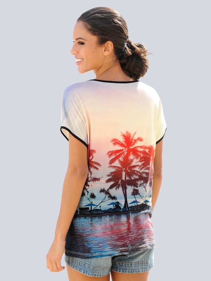 Strandshirt mit sommerlichem Fotodruck