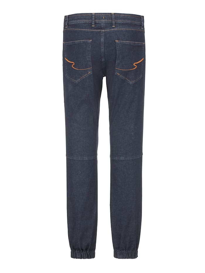 Jeans in sommerlich leichter Baumwoll-Qualität