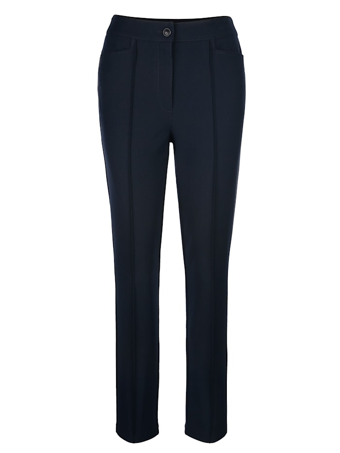 Trousers with leg-lengthening creases